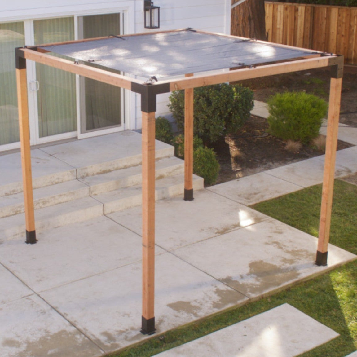 Simpson SAGE-SHADE8X8G Sage System 8' x 8' Pergola Sun Shade - Gray