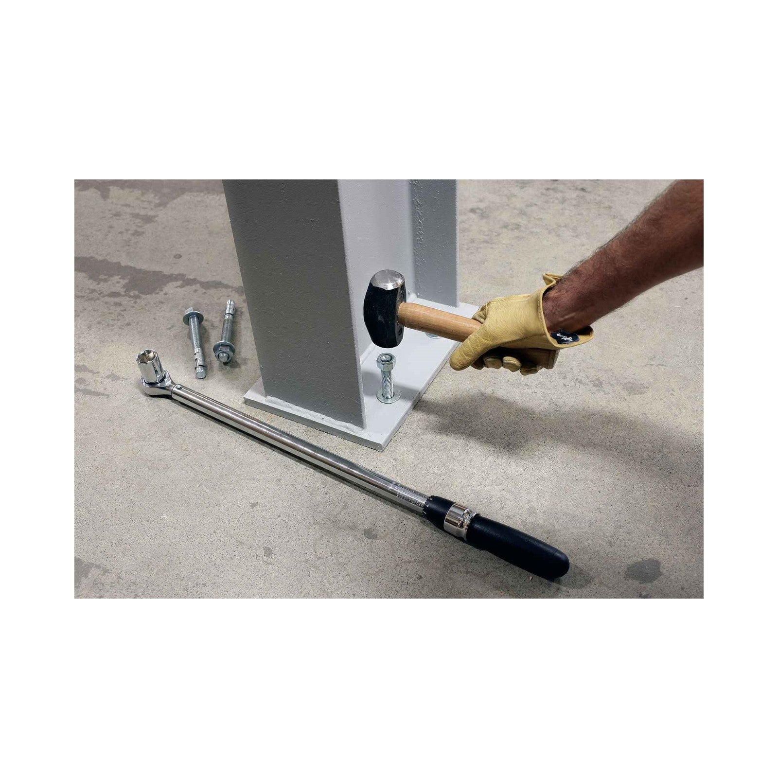 Simpson Strong Bolt 2 Wedge Anchor installation