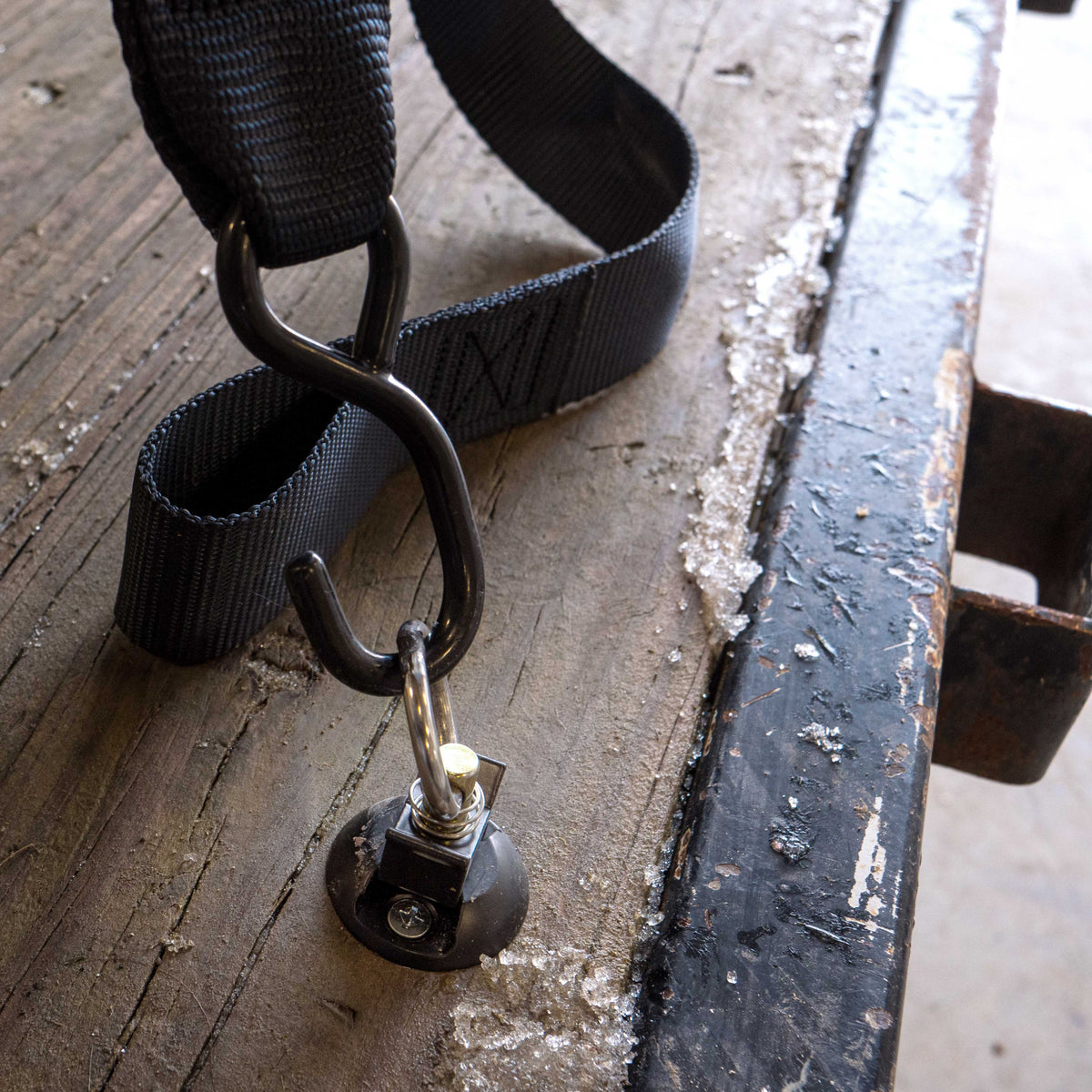 Single Stud Round L-Track Anchor Point Tie Down Kit | Black | 2-Pack