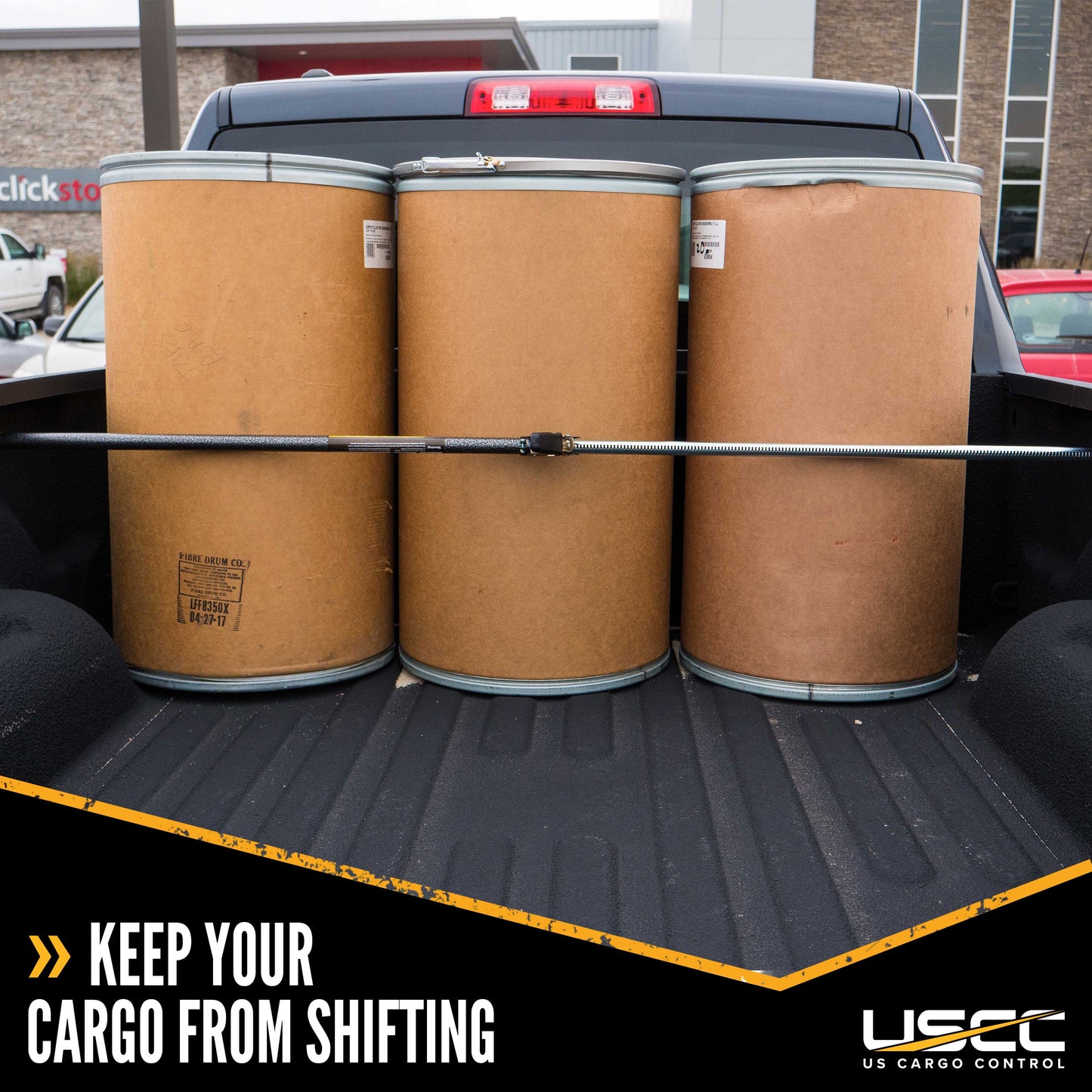 Ratcheting Cargo Bar for Pickup with No-Slip Pads