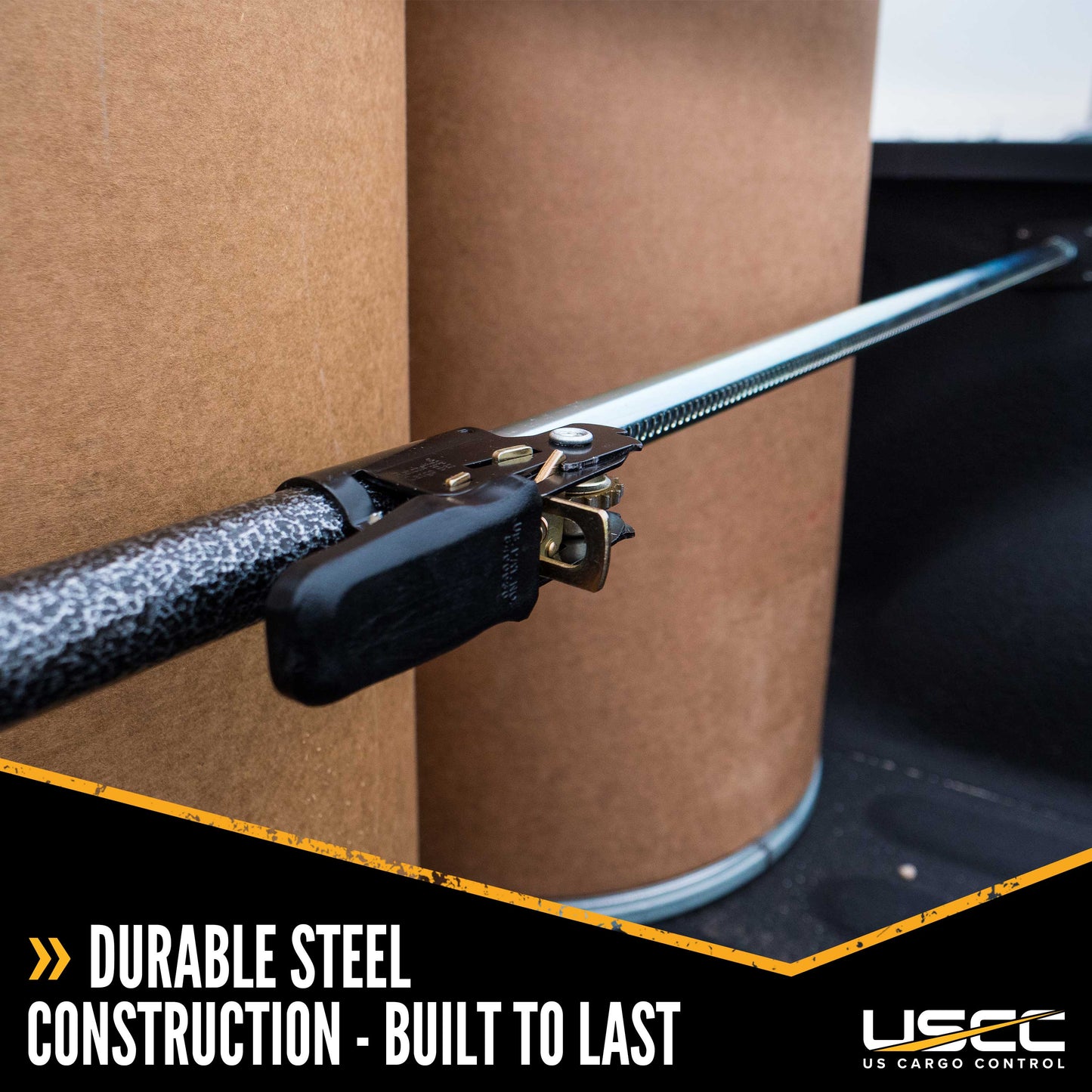 Ratcheting Cargo Bar for Pickup with No-Slip Pads