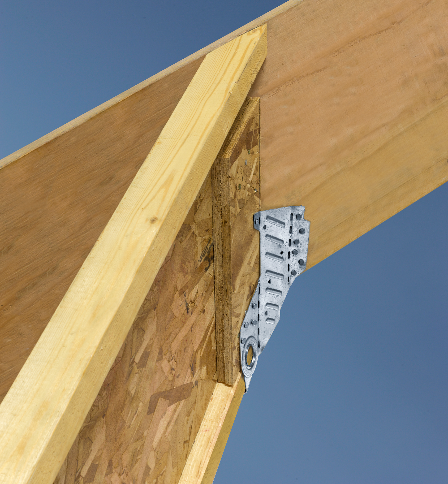 Joist Hangers For Rafters How To Install The LSSR Slopeable & Skewable
