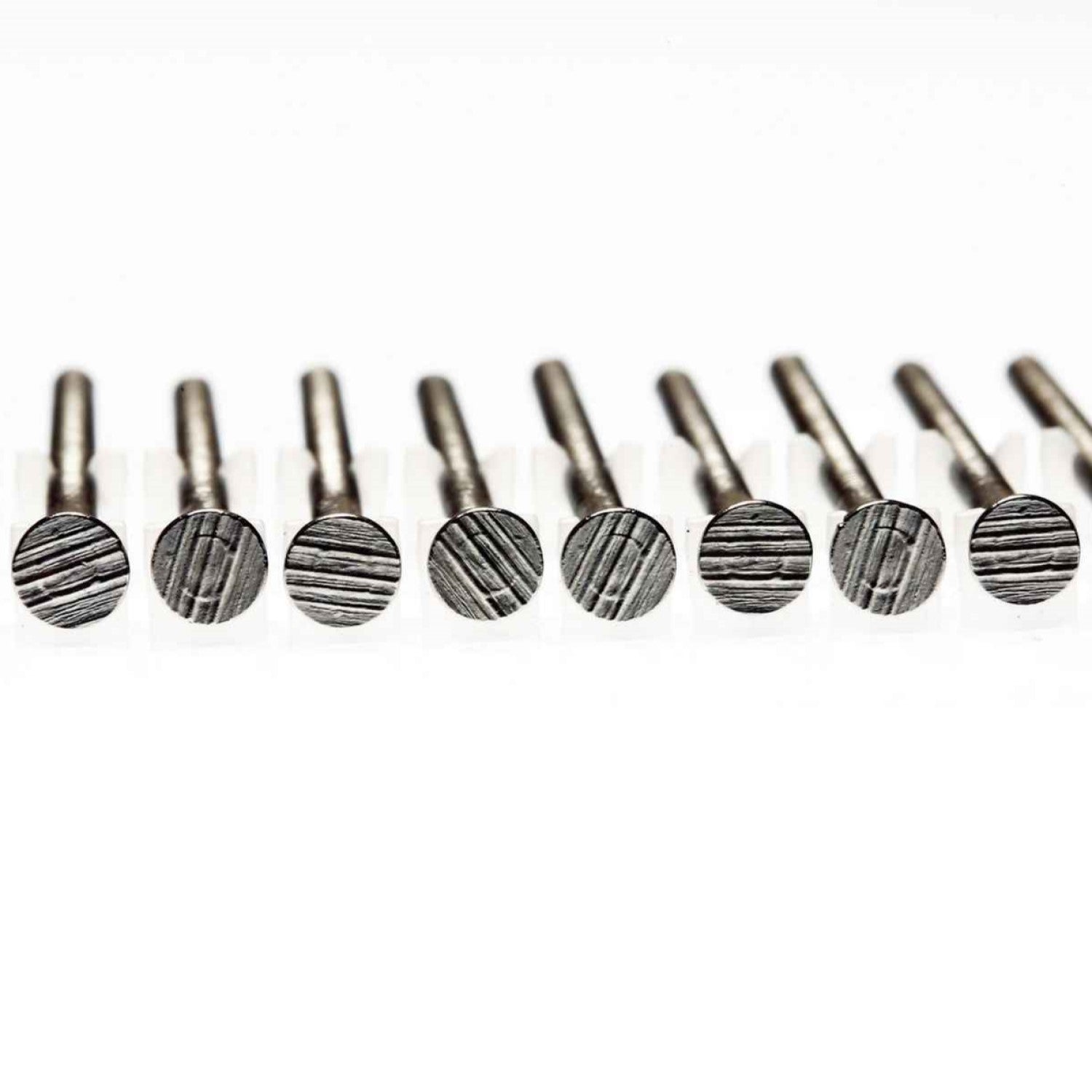 0 degree Collated Nails -  head view