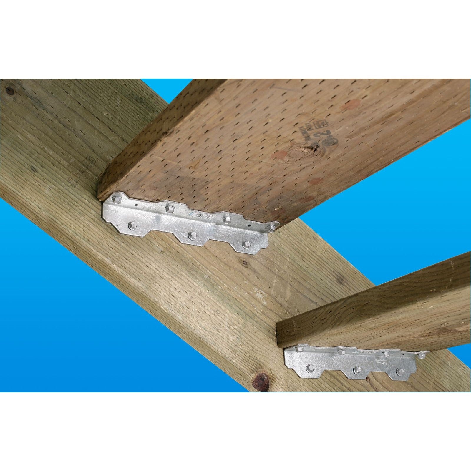 Simpson Stair Stringer Brackets Stair Fastening Strip simpson-stair-stringer-brackets-stair-fastening-strip