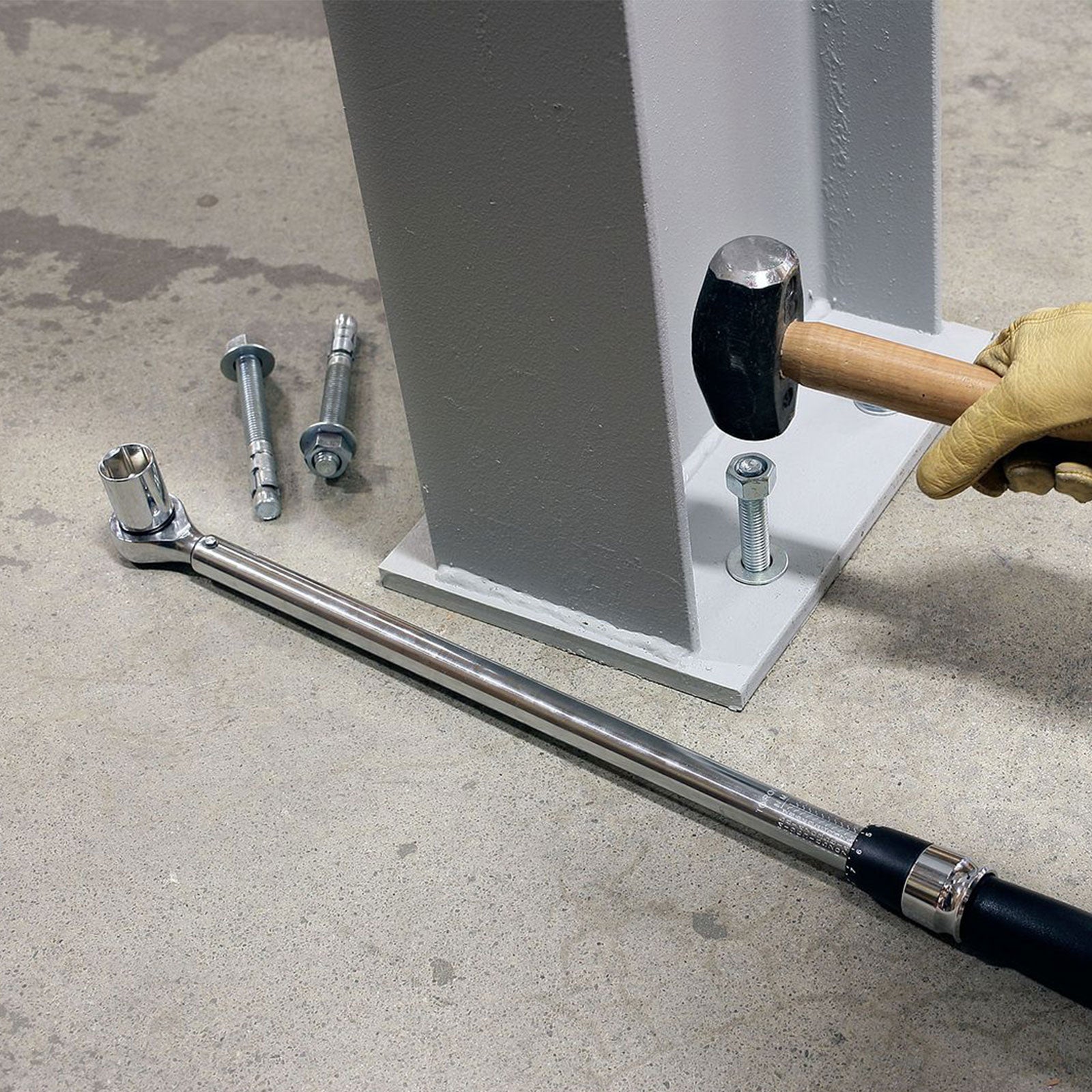 Simpson Strong Bolt 2 Wedge Anchor Installation